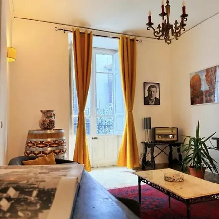 アパート Luxury Palazzo Vannucci