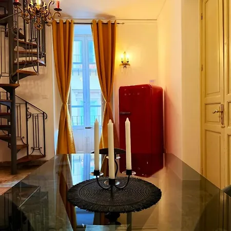 アパート Luxury Palazzo Vannucci