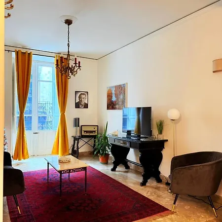 Luxury Palazzo Vannucci Apartment *