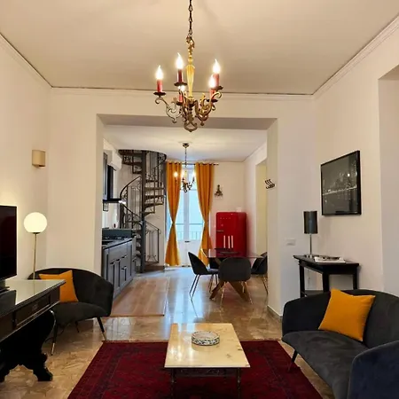Luxury Palazzo Vannucci パレルモ